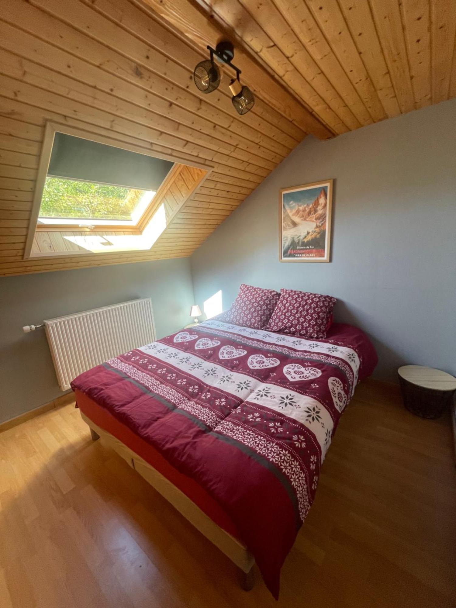 Appartement Entre Lac Et Montagnes Thônes Eksteriør bilde