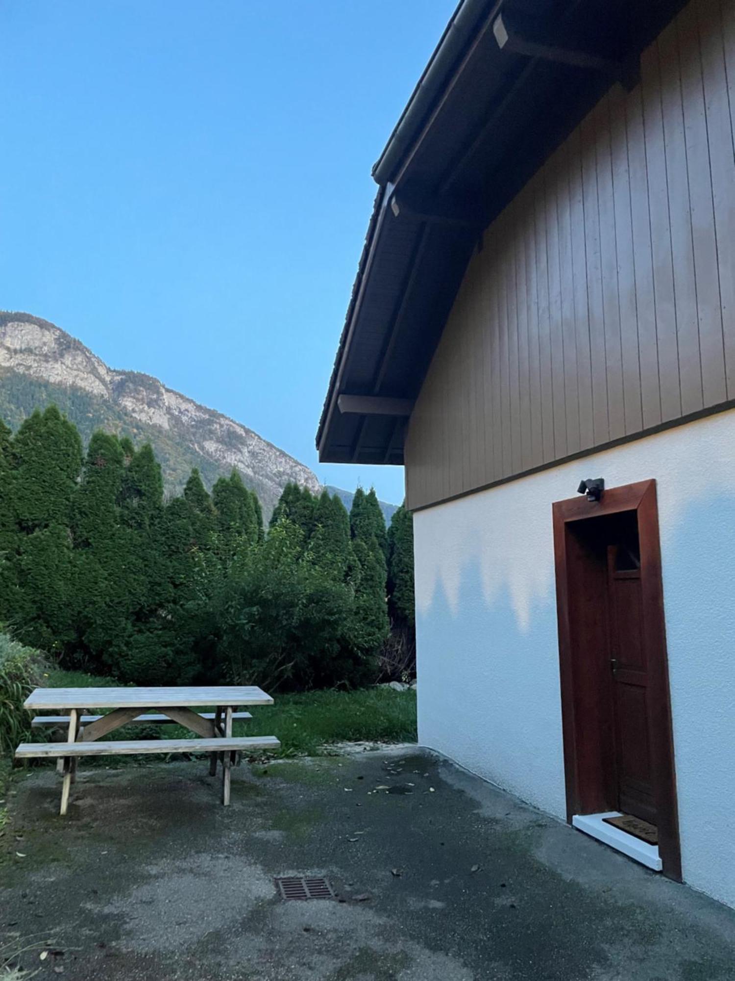 Appartement Entre Lac Et Montagnes Thônes Eksteriør bilde